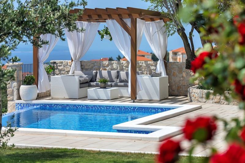 Villa Mendula in Makarska