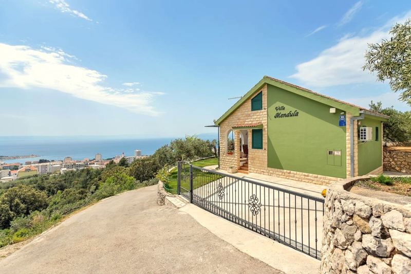 Villa Mendula in Makarska