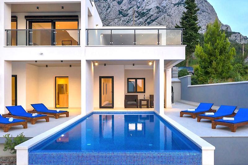 Villa Estrella in Bast