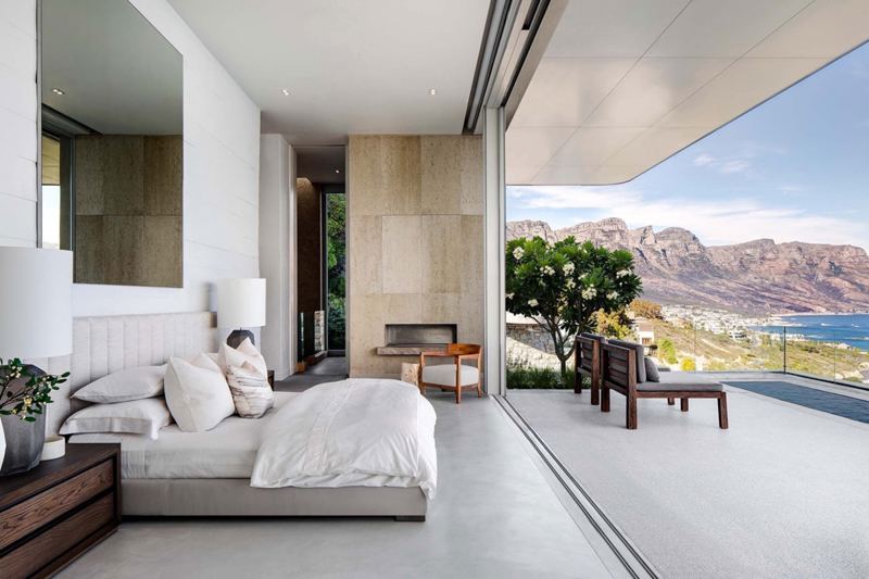 Villa Obsidian in Clifton