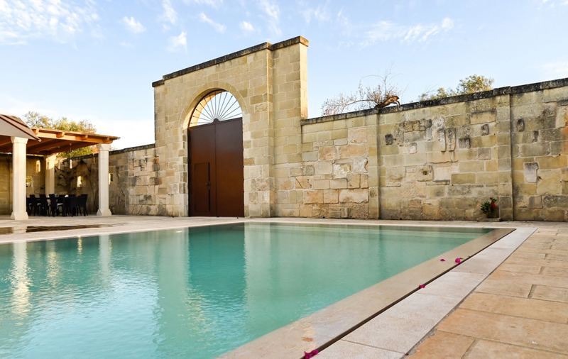 Masseria Oliveto in Carpignano Salentino