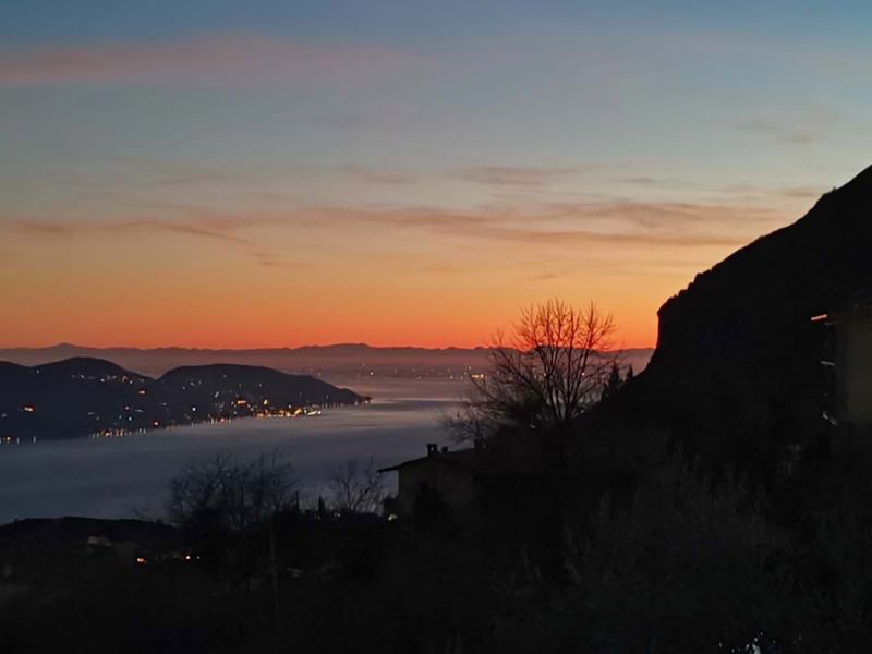 Casa Maja Gardasee Tignale Seeblick Nacht