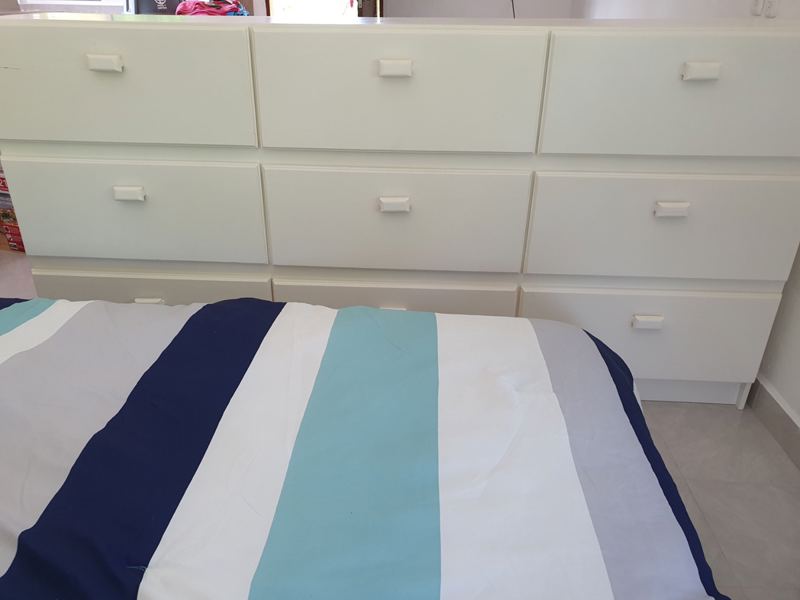 Eine große Kommode für die Urlaubsgarderobe