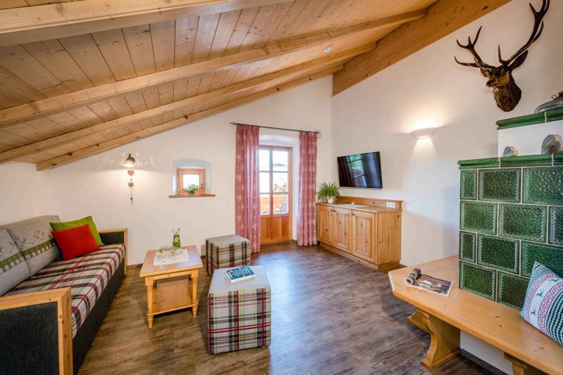 Ferienwohnung Beim Paulfischer direkt am Chiemsee - Ofenbankerl in Chieming