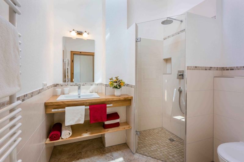 Ferienwohnung Beim Paulfischer direkt am Chiemsee - Ofenbankerl in Chieming