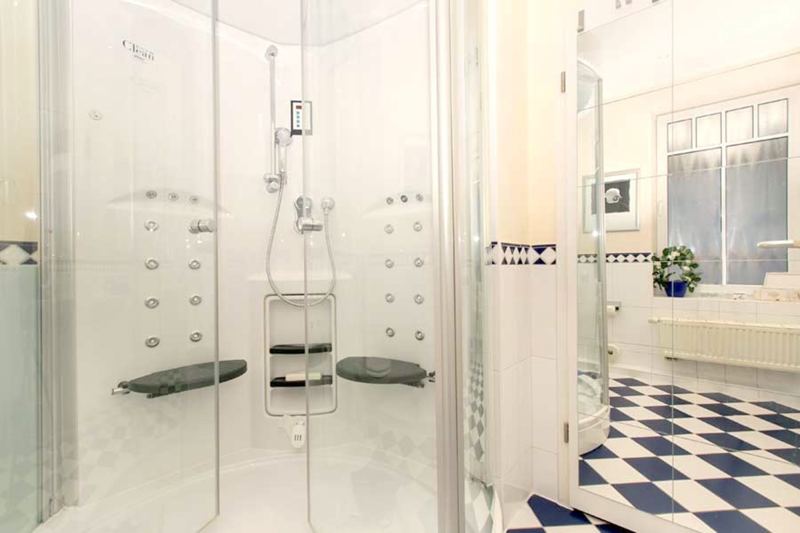 Ferienwohnung MEERESZAUBER / Villa FREIA in Binz