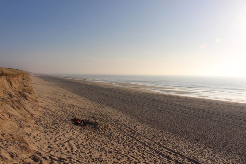 Tanke neue Kraft und genieße den Blick auf das Meer!