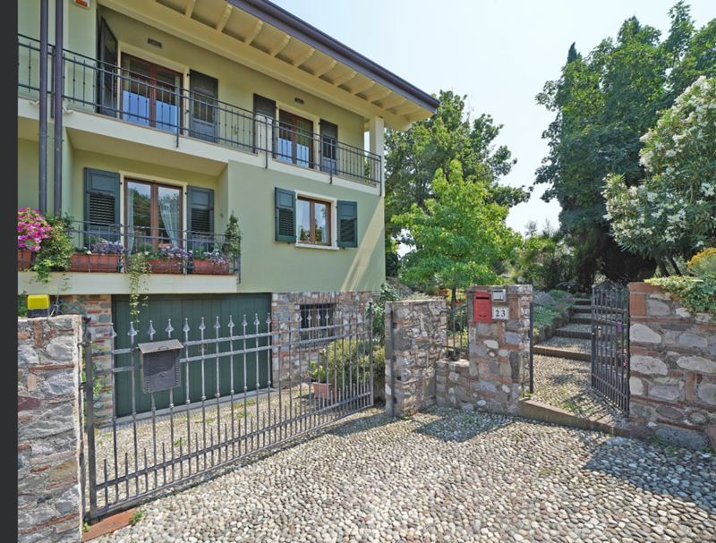 Ferienwohnung Terrazze sul Garda in Castello
