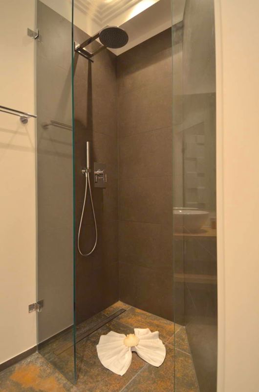 Die moderne Dusche