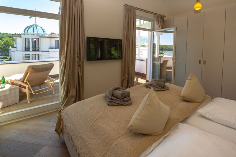 Penthouse Royal Beach in Binz