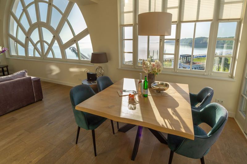 Penthouse Royal Beach in Binz