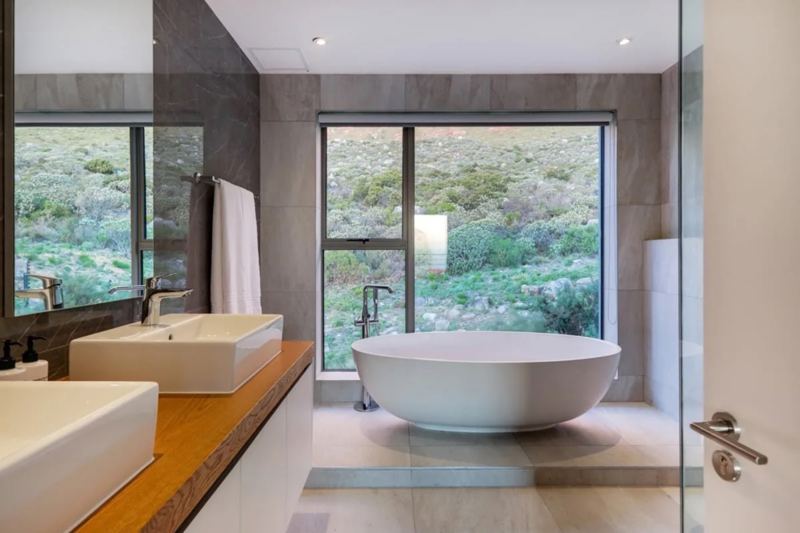 Villa The Views in Camps Bay
