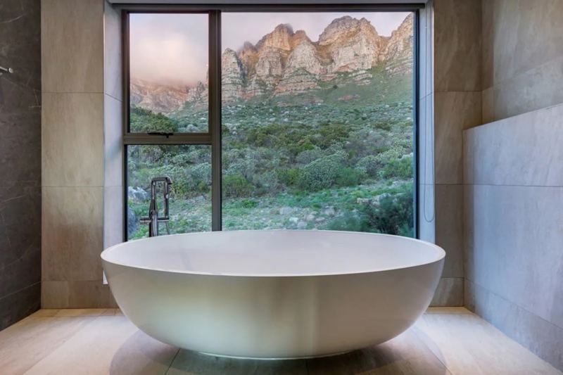 Villa The Views in Camps Bay