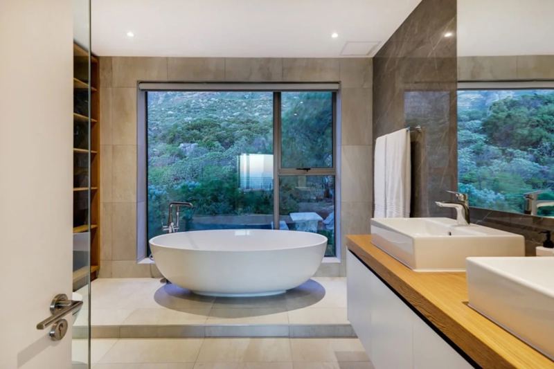 Villa The Views in Camps Bay