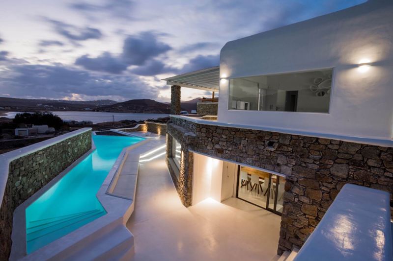 Villa The Beach House in Ano Mera