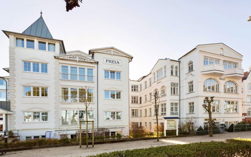 Die Villa Freia in Binz an der Strandpromenade