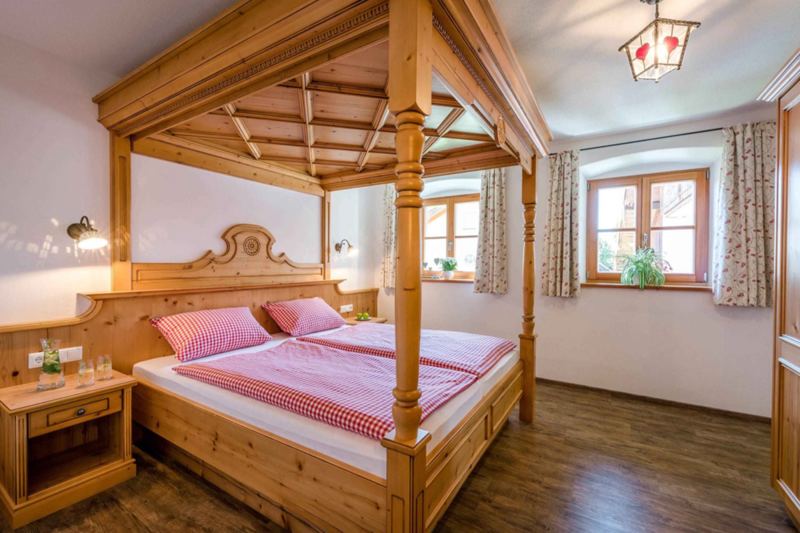 Ferienwohnung Beim Paulfischer - Eckbankerl direkt am Chiemsee in Chieming