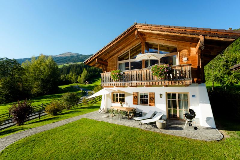 Chalet Boutique Chalet Gams · Sauna & Bergpanorama