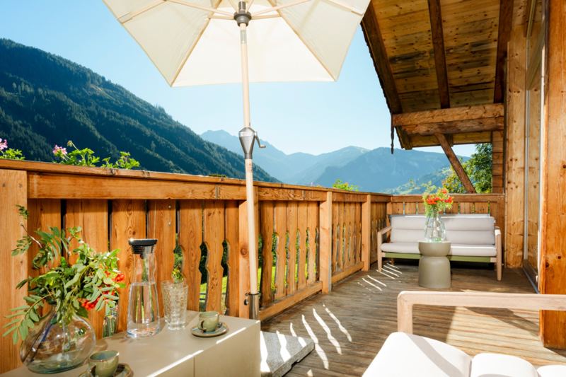 Alpenpanorama vom Balkon 