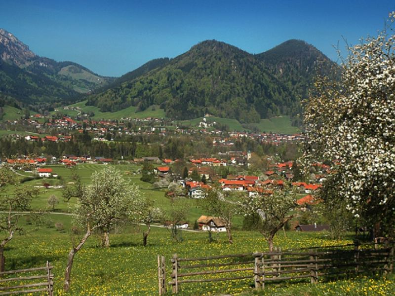 Entdecken Sie, wie der Frühling in Ruhpoldding erwacht.