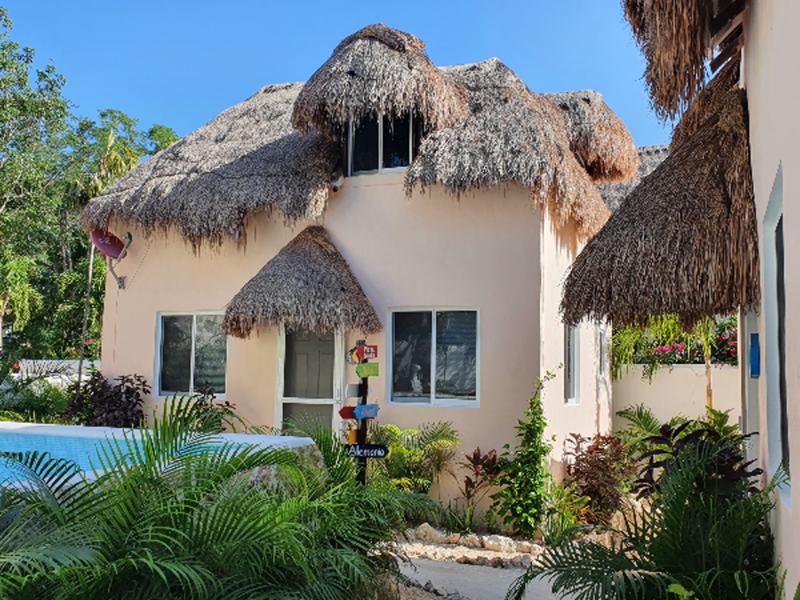 CASA LUNA